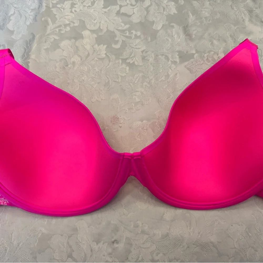 Skims 44DDDD‎ Bra Seamless T Shirt Underwire Neon Hot Pink Lined Convertible